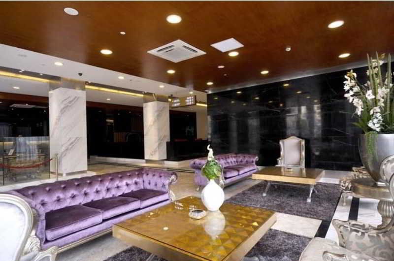 Kingtown Hotel Hongmei Shanghai Bagian luar foto